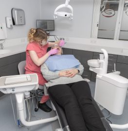 Gum Disease (Periodontitis)